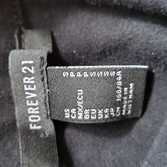 5 FOR $25 FOREVER21 Black Bodysuit - Picture 4 of 4